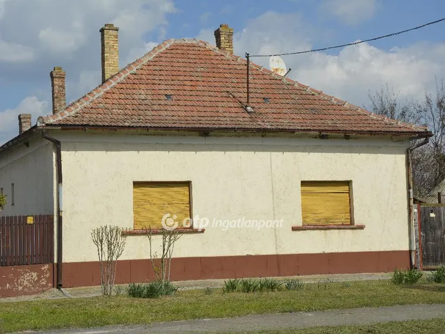 Eladó ház Jászkarajenő 92 nm