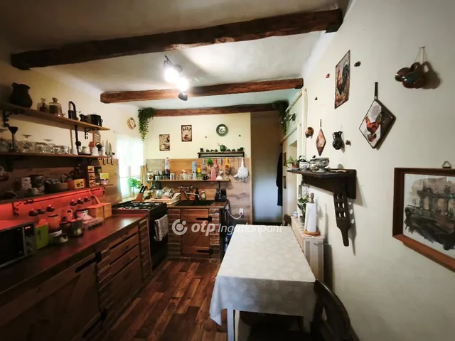 Eladó ház Vezseny 100 nm
