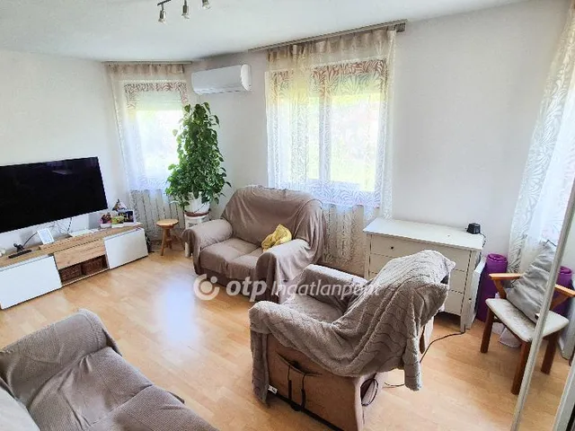 Eladó lakás Budapest XV. kerület, Pestújhely 84 nm