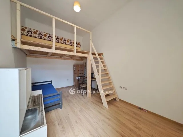 Eladó lakás Budapest XV. kerület 20 nm