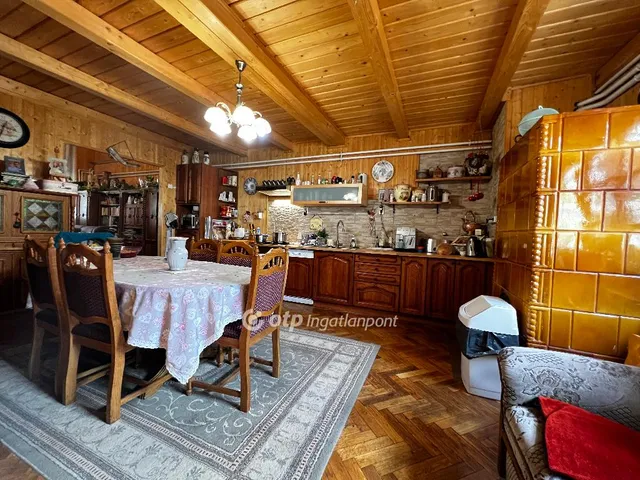 Eladó lakás Budapest XV. kerület 89 nm