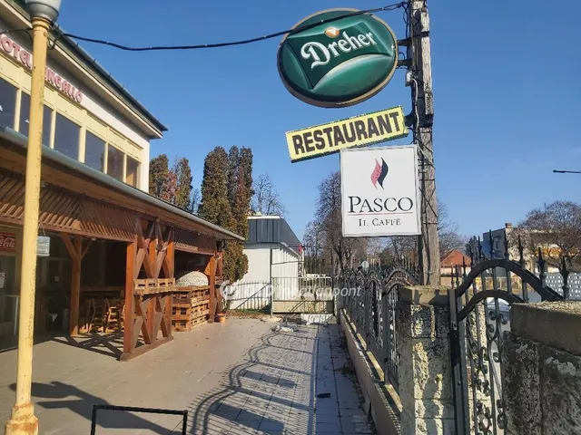 Eladó kereskedelmi és ipari ingatlan Hajdúszoboszló 1169 nm