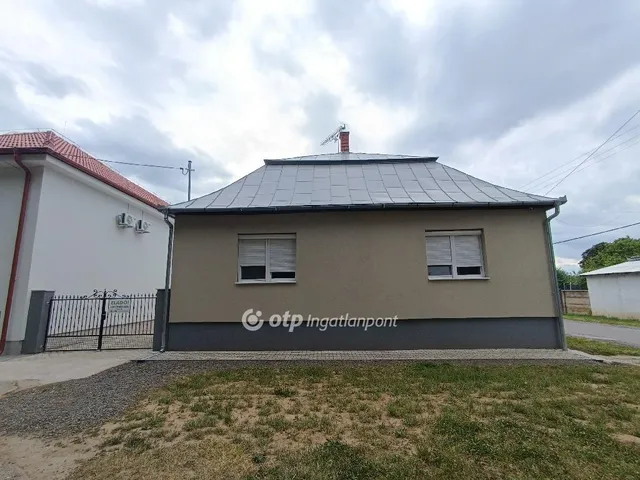 Eladó ház Mándok 100 nm