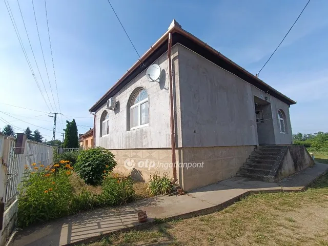 Eladó ház Szabolcsbáka 100 nm