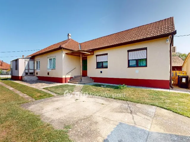 Eladó ház Tiszavasvári 110 nm