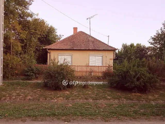 Eladó ház Méhtelek 64 nm