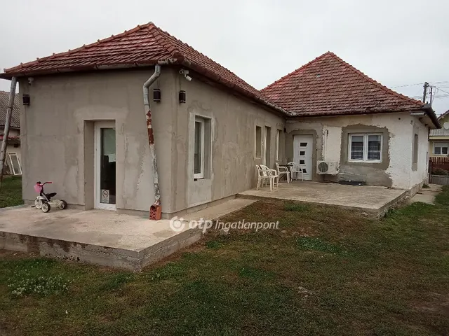 Eladó ház Fehérgyarmat 95 nm
