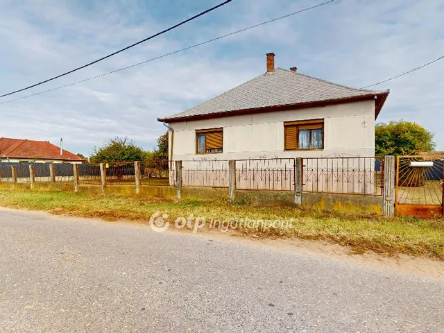 Eladó ház Kálmánháza 114 nm