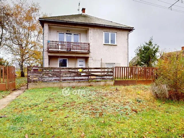 Eladó ház Tuzsér, Kálongatanya 160 nm