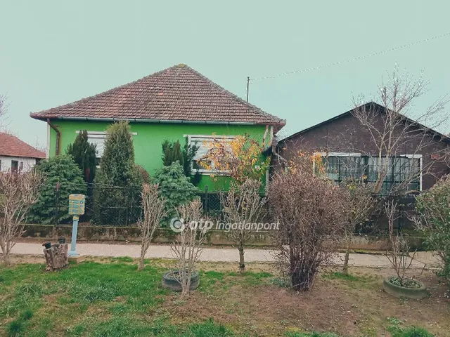 Eladó ház Méhtelek 10 nm