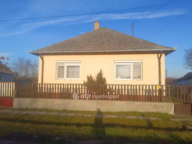 Eladó ház Fehérgyarmat 91 nm