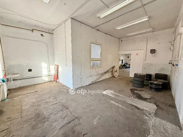 Eladó kereskedelmi és ipari ingatlan Tokaj 750 nm