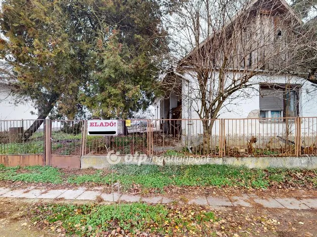 Eladó ház Tiszavasvári 70 nm