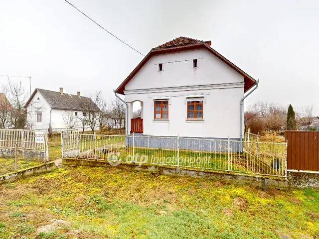 Eladó ház Tákos 84 nm