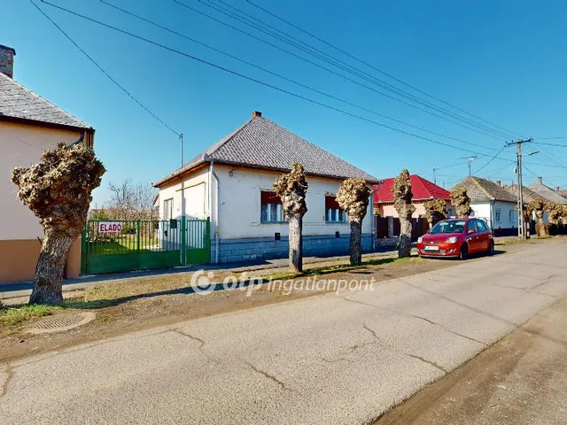Eladó ház Vásárosnamény 74 nm