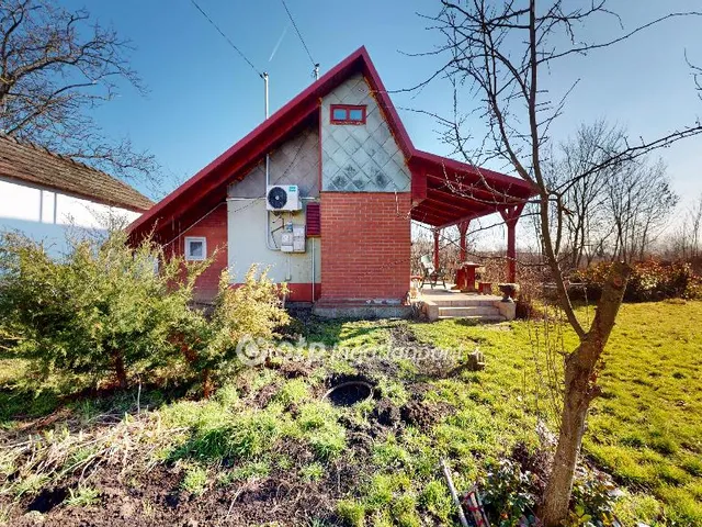 Eladó ház Tiszavasvári 32 nm