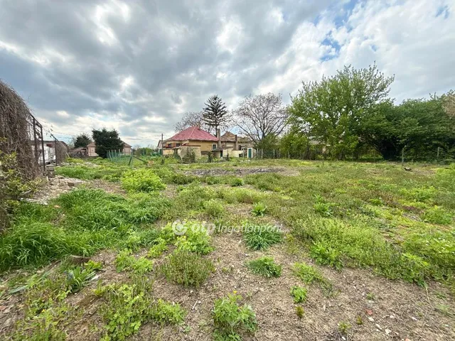 Eladó telek Tokaj 844 nm