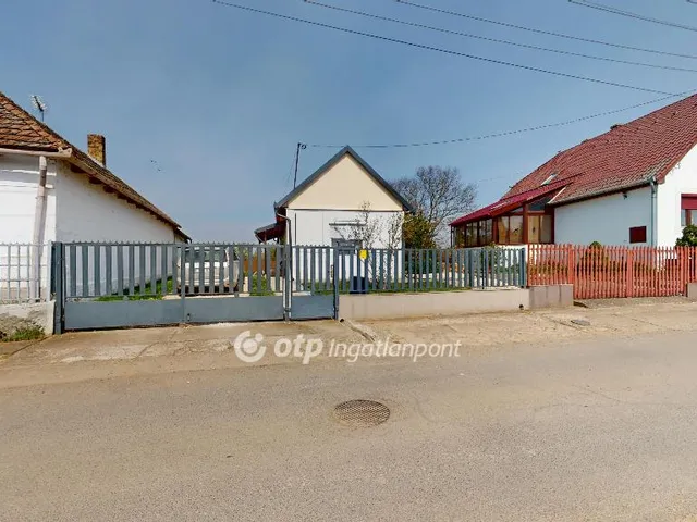 Eladó ház Szamosszeg 60 nm