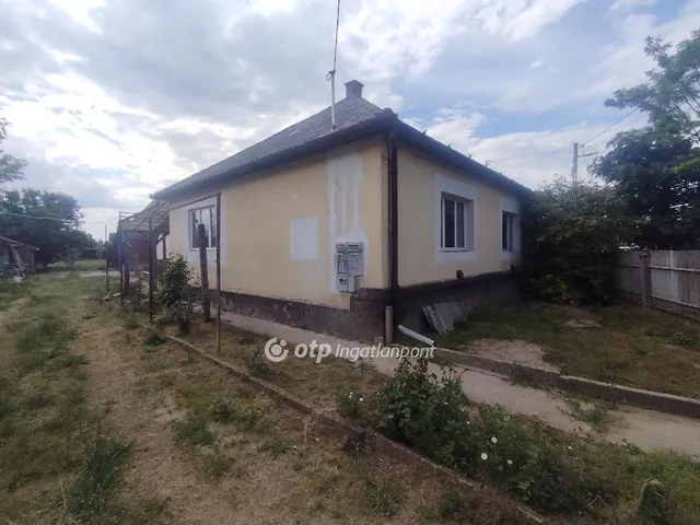 Eladó ház Vásárosnamény 105 nm