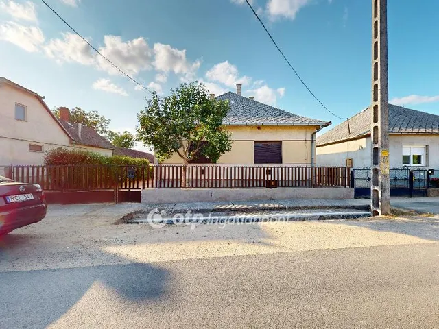 Eladó ház Kölcse 109 nm