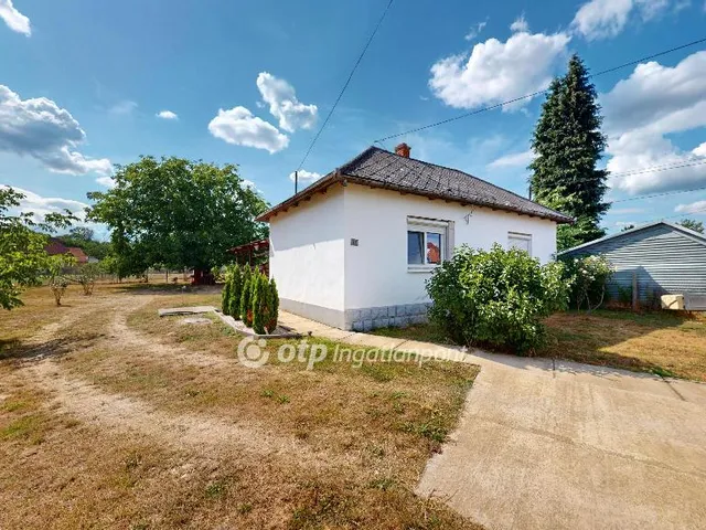 Eladó ház Vaja 120 nm