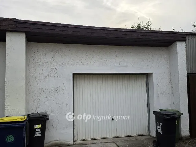 Eladó garázs Kisvárda 28 nm