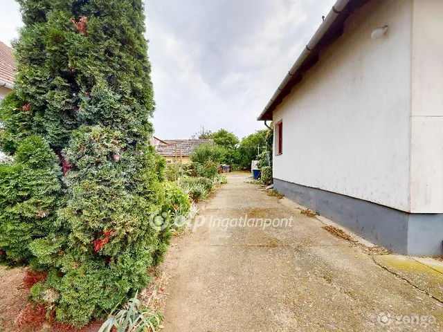 Eladó ház Tákos 150 nm