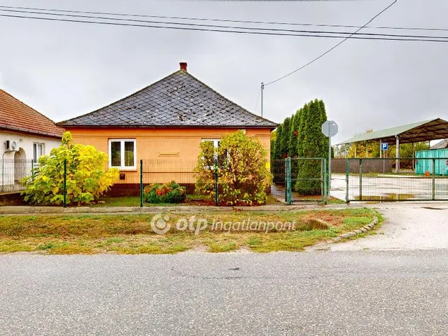 Eladó ház Beregdaróc 120 nm