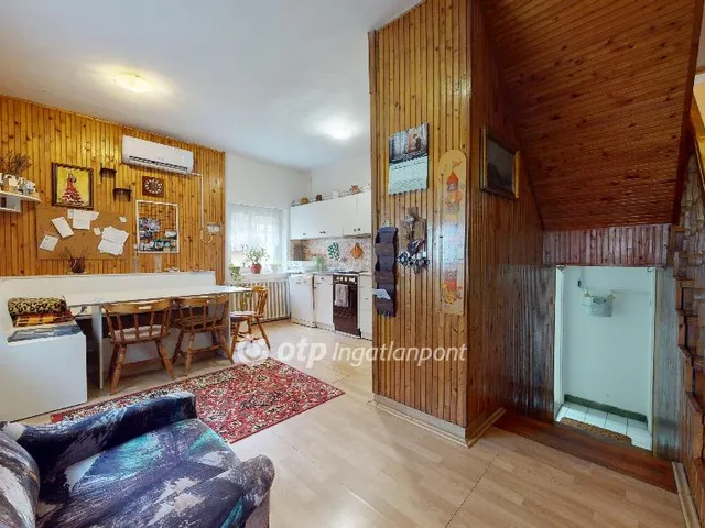 Eladó ház Mátészalka 195 nm