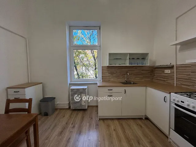 Eladó lakás Győr, Belváros 69 nm