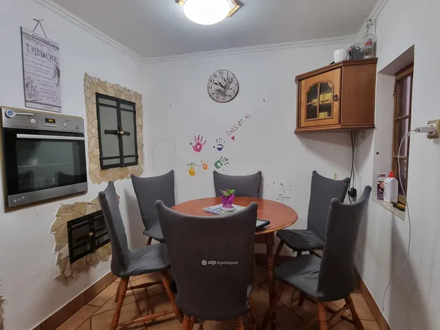 Eladó ház Kemenesmagasi 115 nm