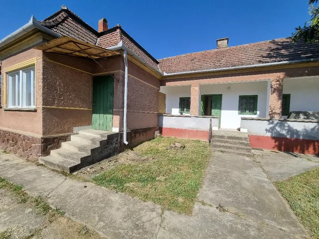 Eladó ház Gyarmat 108 nm