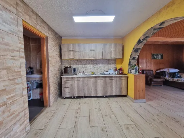 Eladó ház Kerta 105 nm