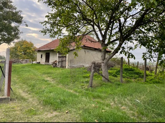 Eladó telek Nyáregyháza, Diófasor út 5051 nm