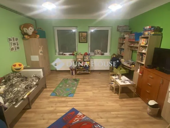 Eladó ház Monor, Kinizsi utca 137 nm