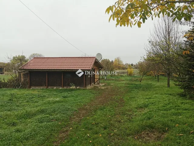 Eladó telek Dabas 2158 nm