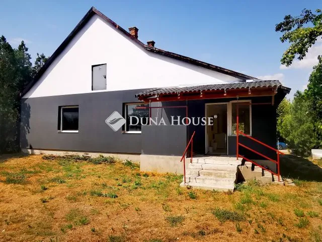 Eladó ház Dömsöd 100 nm