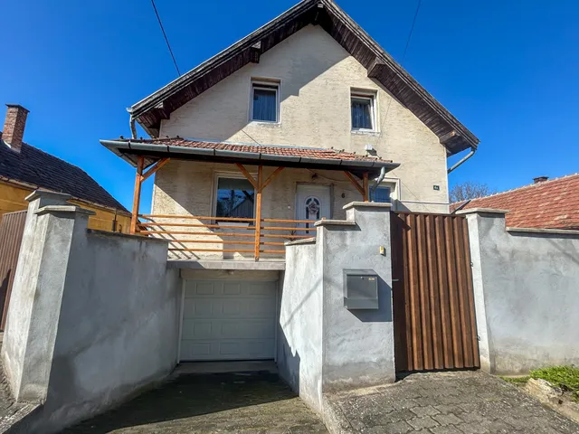 Eladó ház Dabas 102 nm