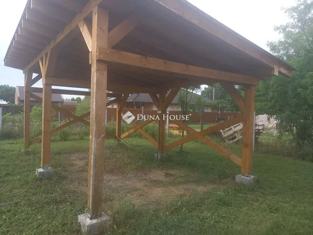 Eladó telek Inárcs 2392 nm