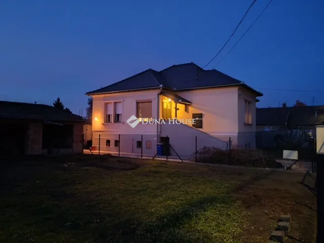 Eladó ház Cegléd 104 nm