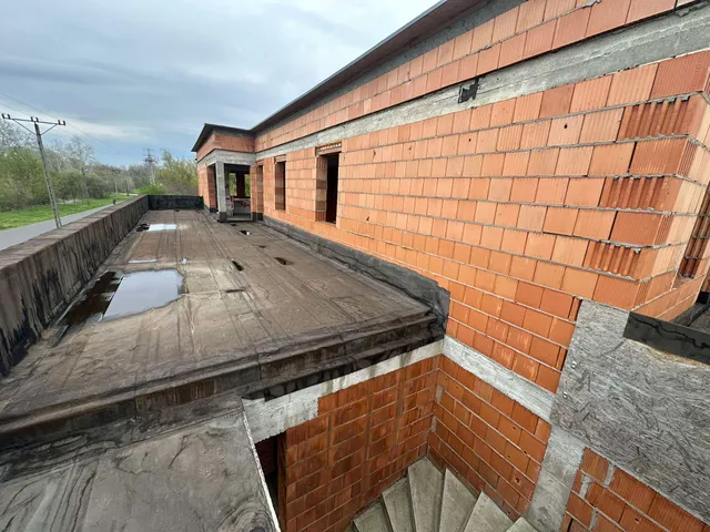 Eladó ház Albertirsa 369 nm