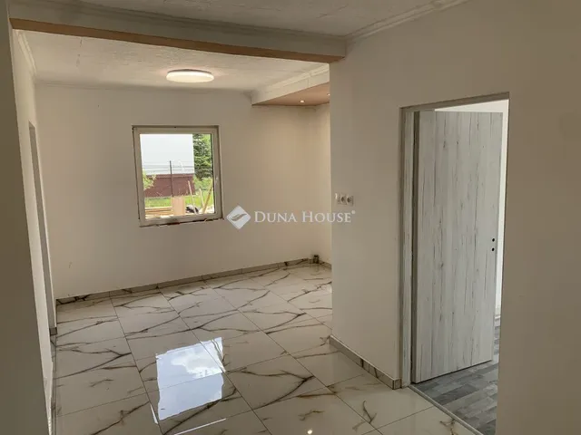 Eladó ház Örkény 56 nm