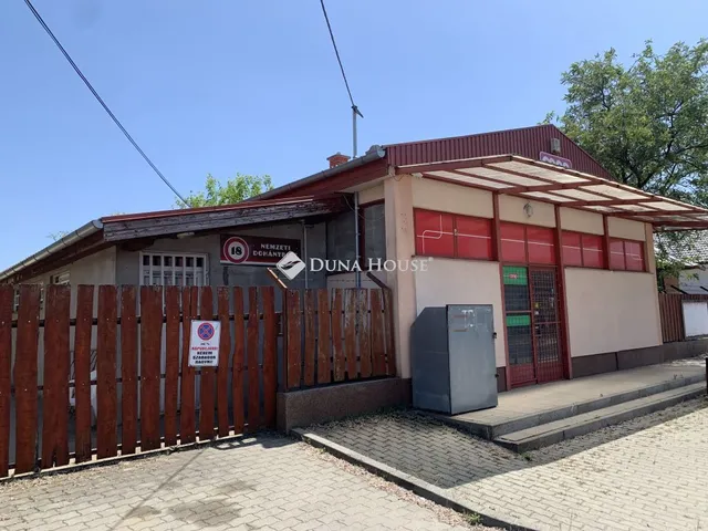 Eladó kereskedelmi és ipari ingatlan Hernád 115 nm