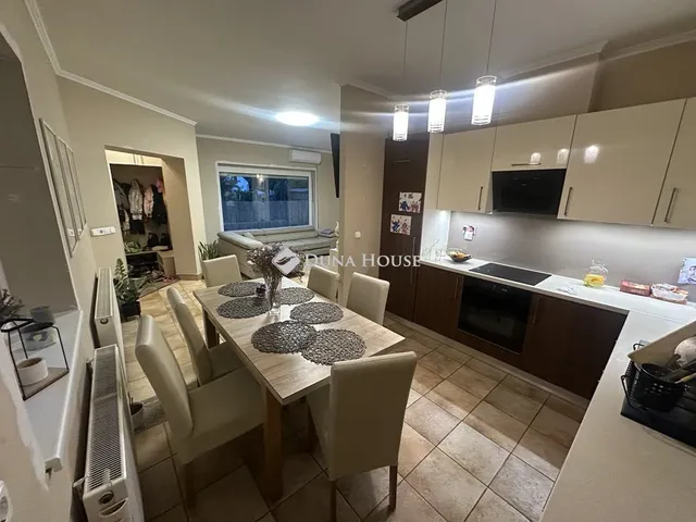 Eladó ház Cegléd 103 nm