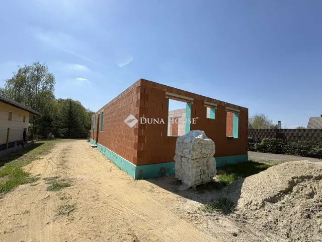 Eladó ház Ócsa 110 nm