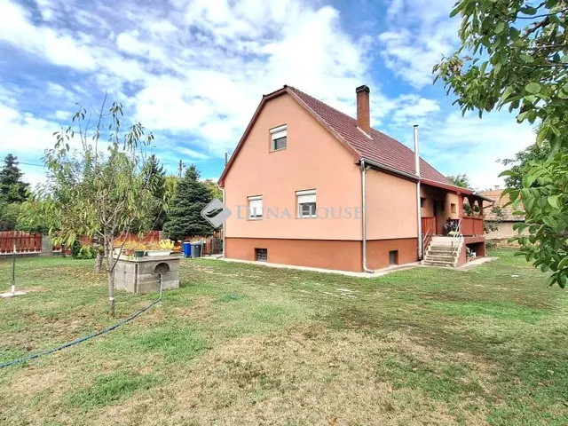 Eladó ház Dömsöd 148 nm