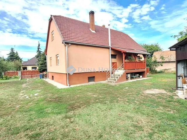 Eladó ház Dömsöd 148 nm