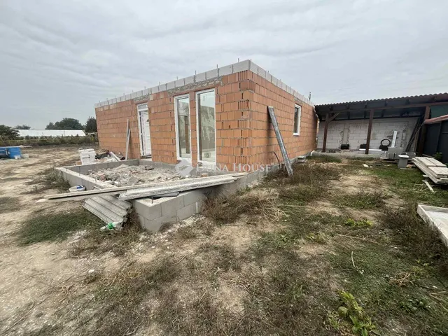 Eladó ház Kakucs 85 nm