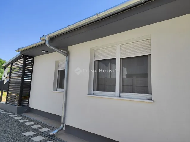 Eladó ház Ócsa 85 nm