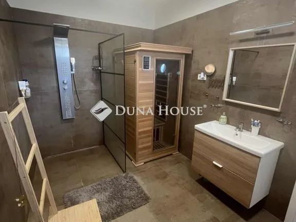 Eladó ház Inárcs 144 nm